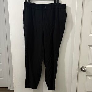Women’s Black Pants